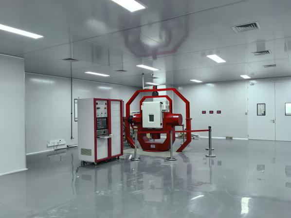 Антиинтерферентный трехосевой интегрированный датчик FOG с компактной структурой 5